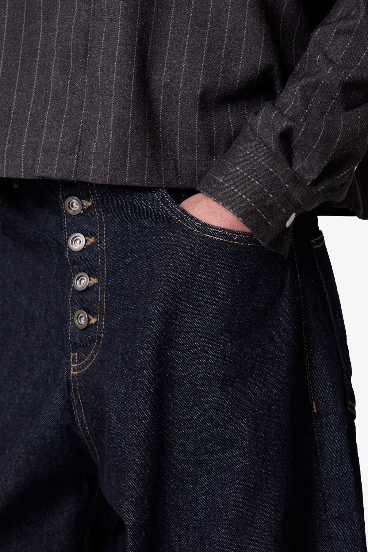 Exposed Shank Barrel Denim - Rinsed Indigo