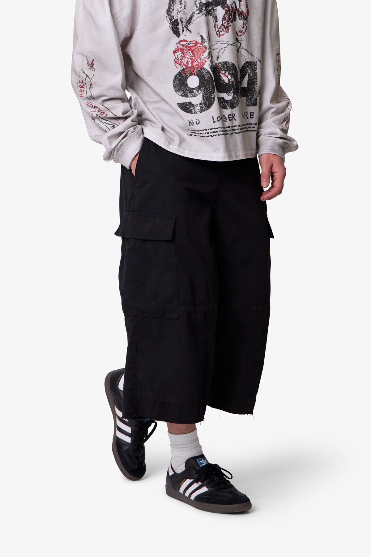 Extra Long Cargo Shorts - Black