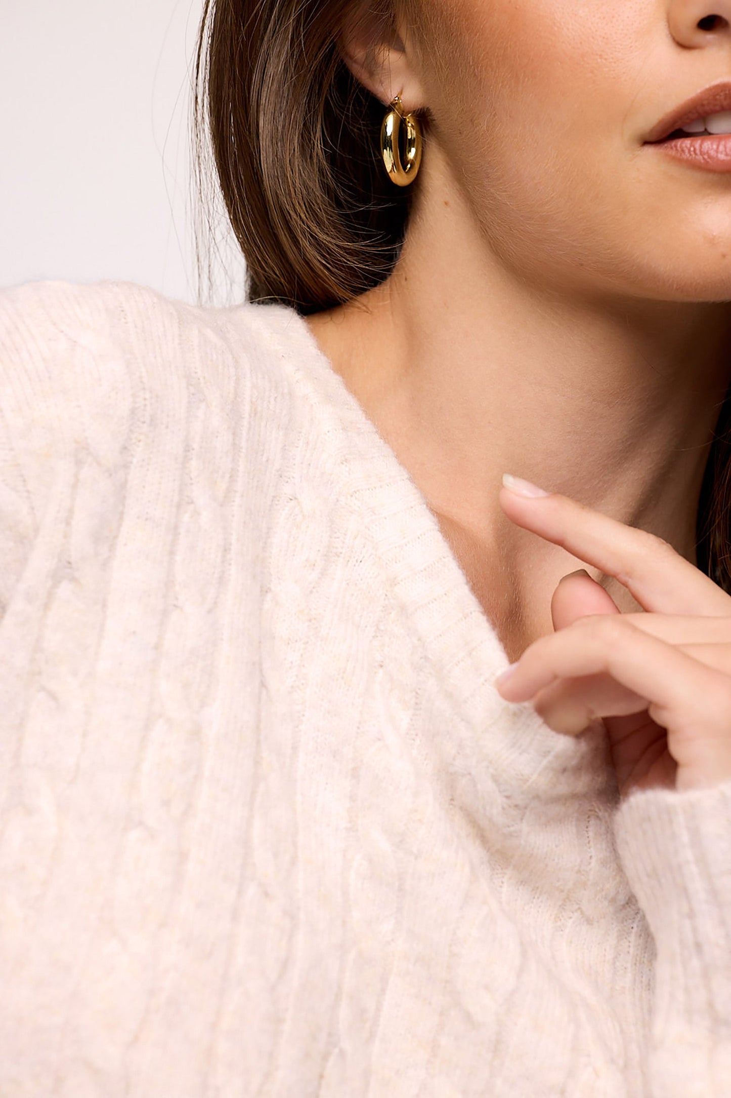 Cozy Knit Cable Crewneck Sweater | Heather Bone