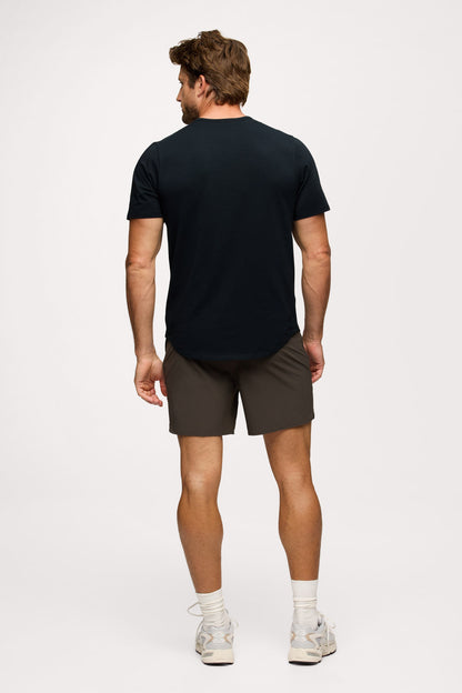 Freeform Curved Hem Tee | Black
