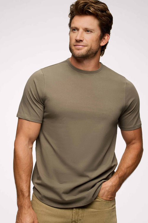 Freeform Curved Hem Tee | Mocha