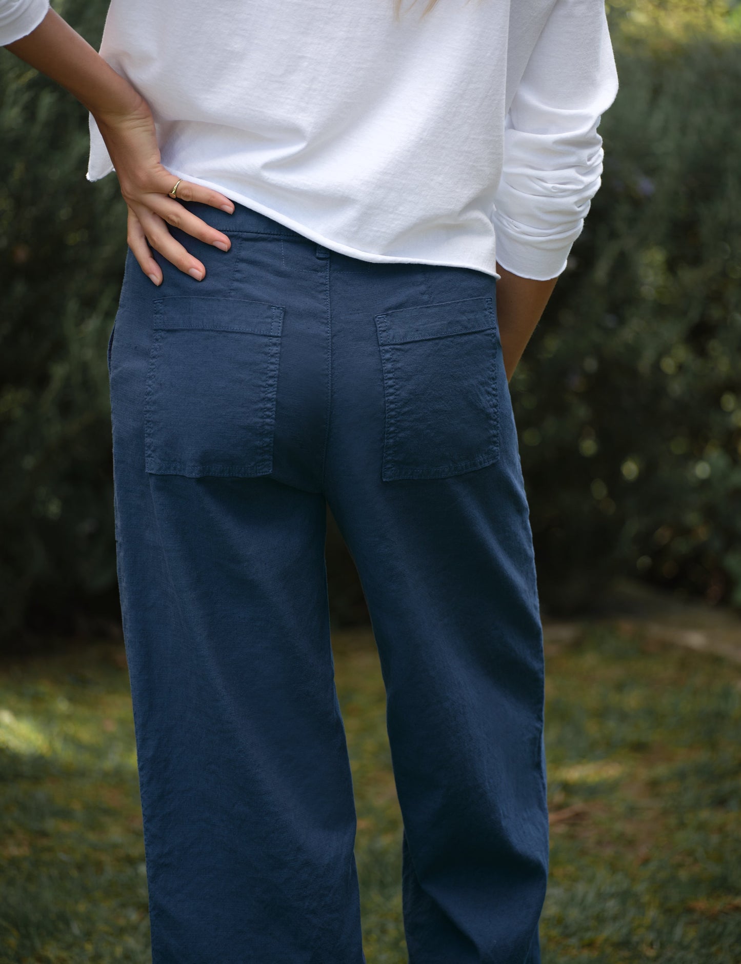 WEXFORD PATCH POCKET Summer Navy, Italian Performance Linen