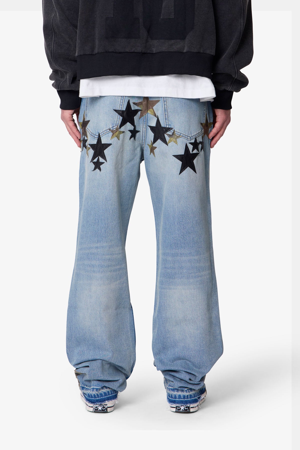 Baggy Camo Star Patch Denim - Medium Blue