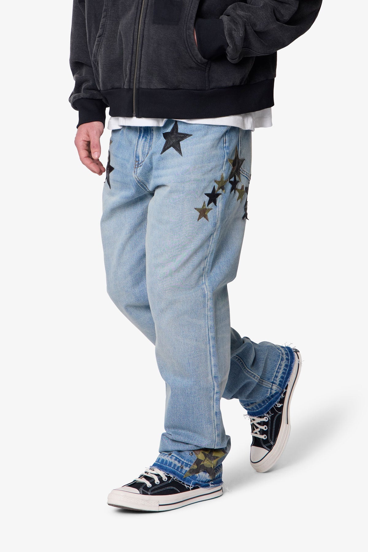 Baggy Camo Star Patch Denim - Medium Blue