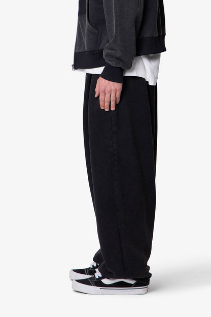 Cinched Baggy Sweatpants - Washed Black