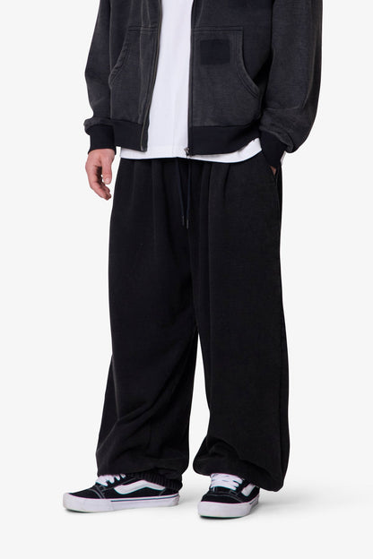 Cinched Baggy Sweatpants - Washed Black