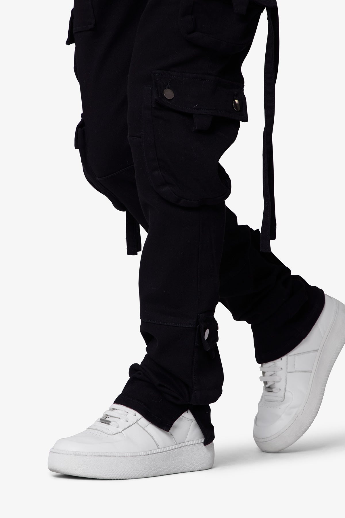D152 Cargo Straight Denim - Black