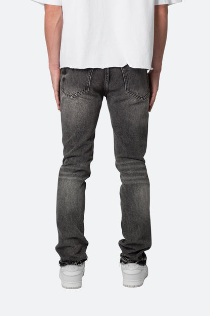 D198 War Straight Denim - Black/White