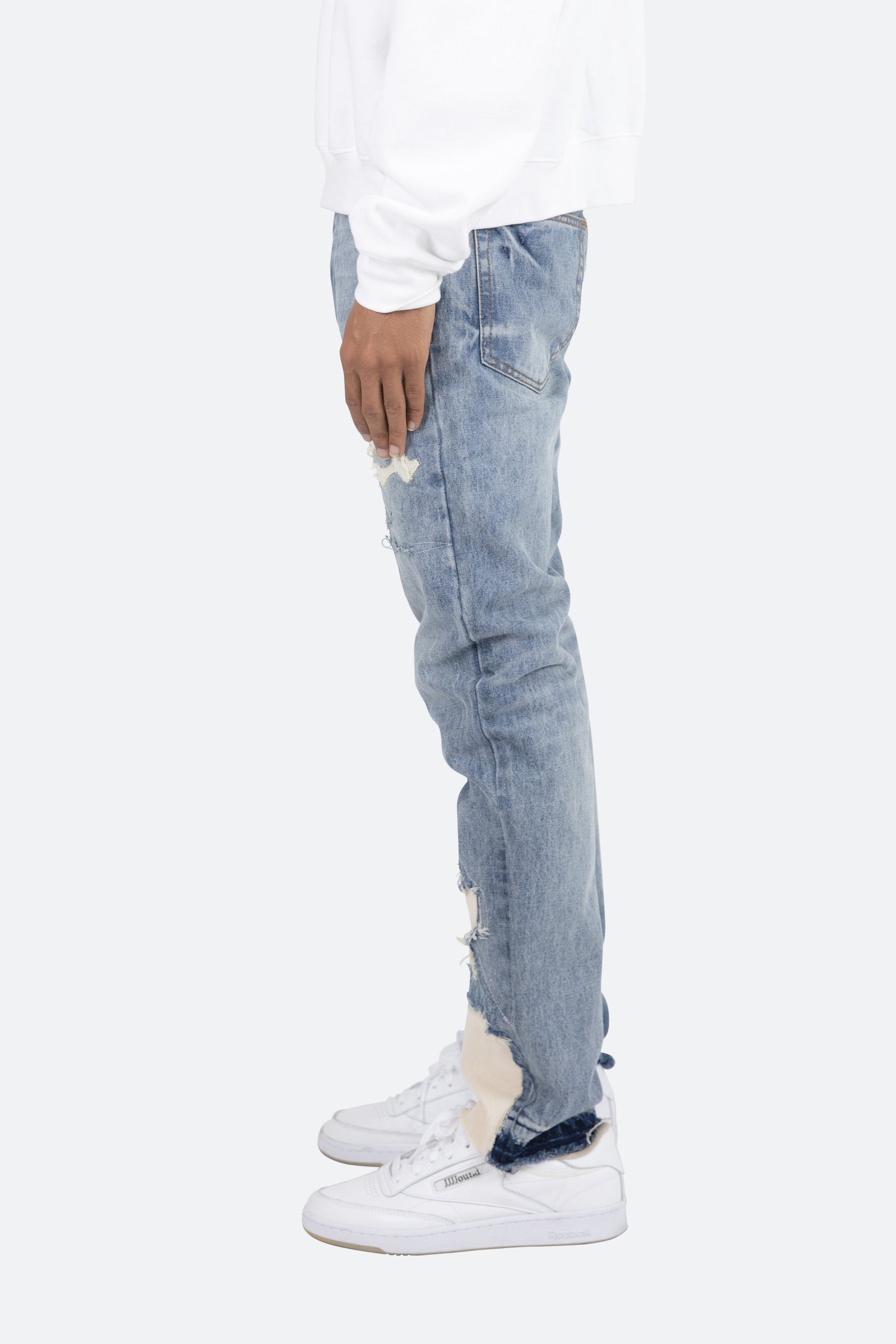 D198 War Straight Denim - Blue/White
