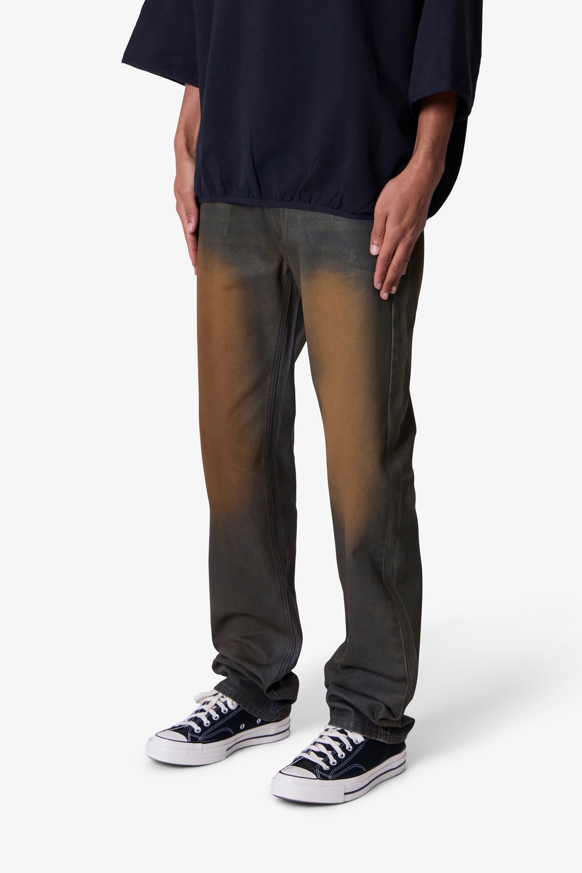 D732 Rust Wash Denim - Black/Brown