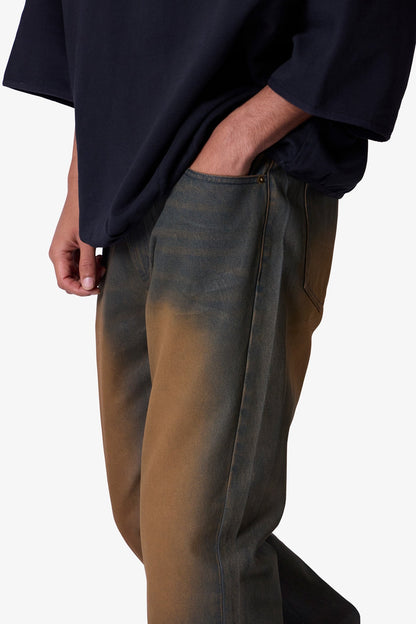 D732 Rust Wash Denim - Black/Brown