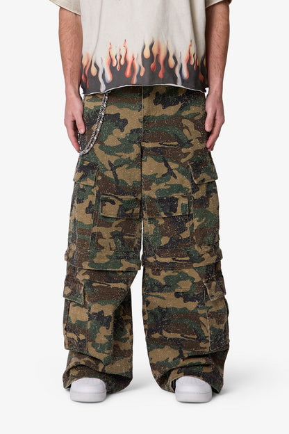Distressed Rave Cargo Pants - Camo
