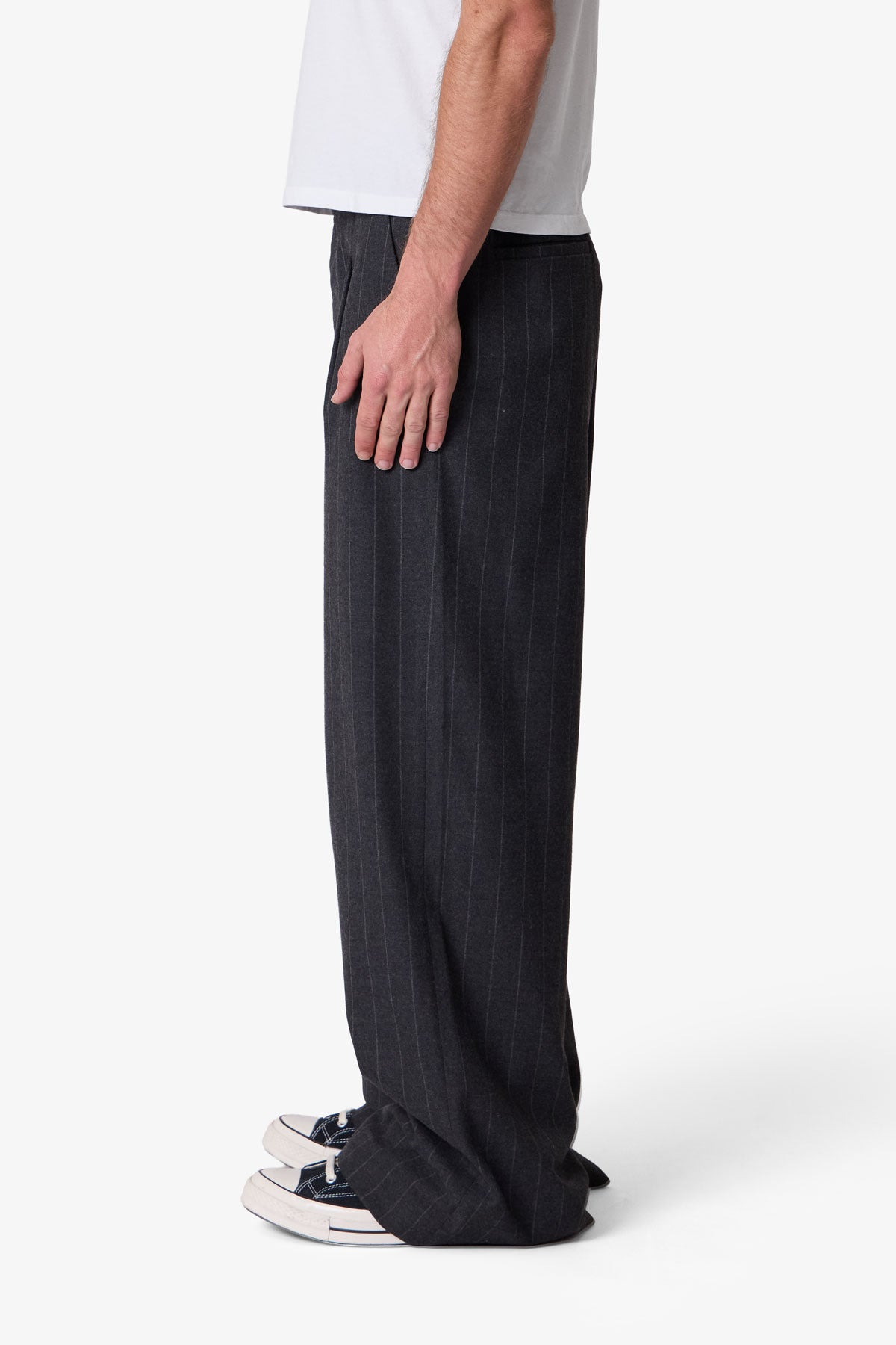Easy Pleated Stripe Trouser - Grey/White