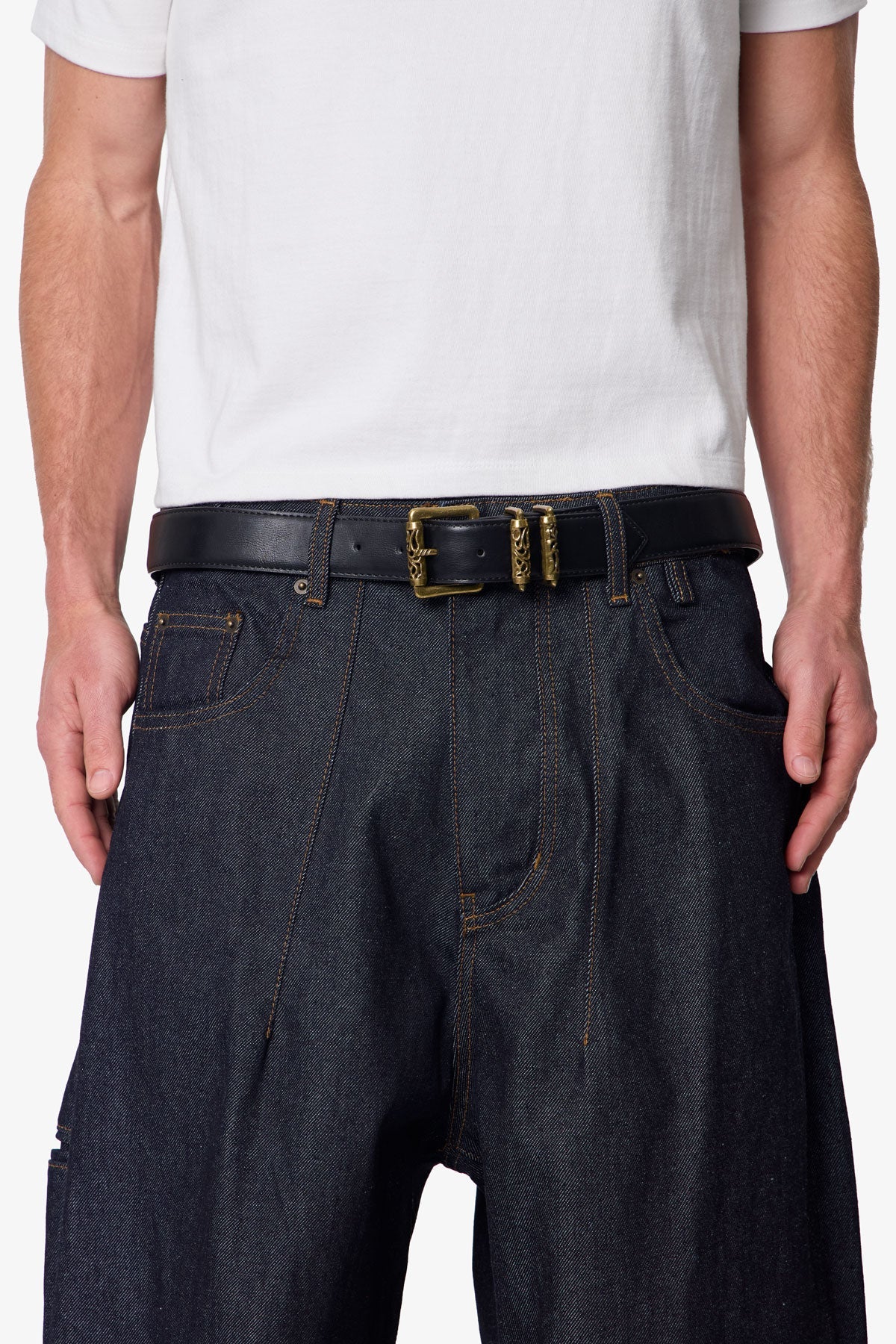 Engraved Roll Buckle Belt - Black
