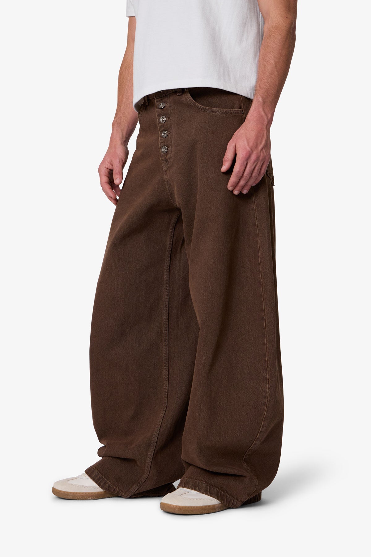 Exposed Shank Barrel Denim - Brown