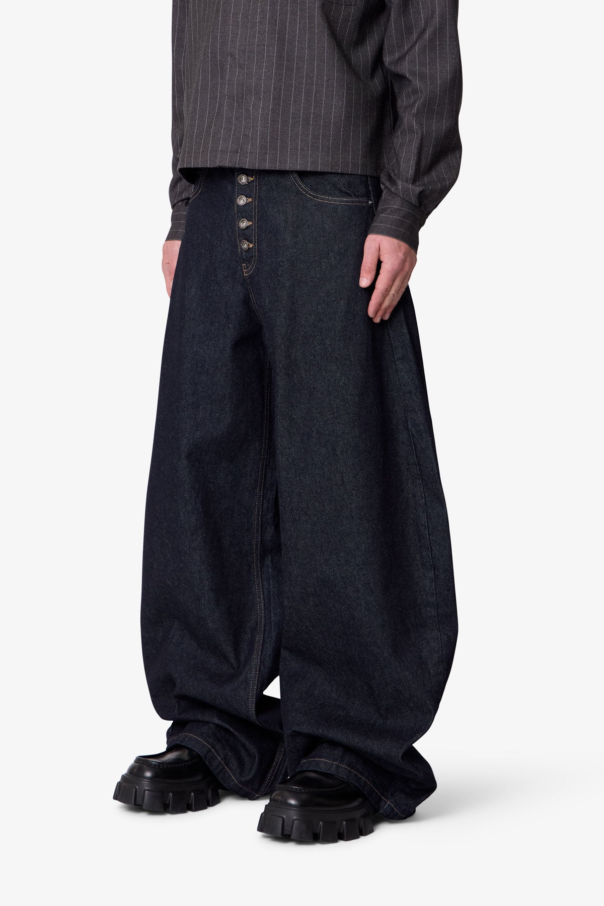 Exposed Shank Barrel Denim - Rinsed Indigo