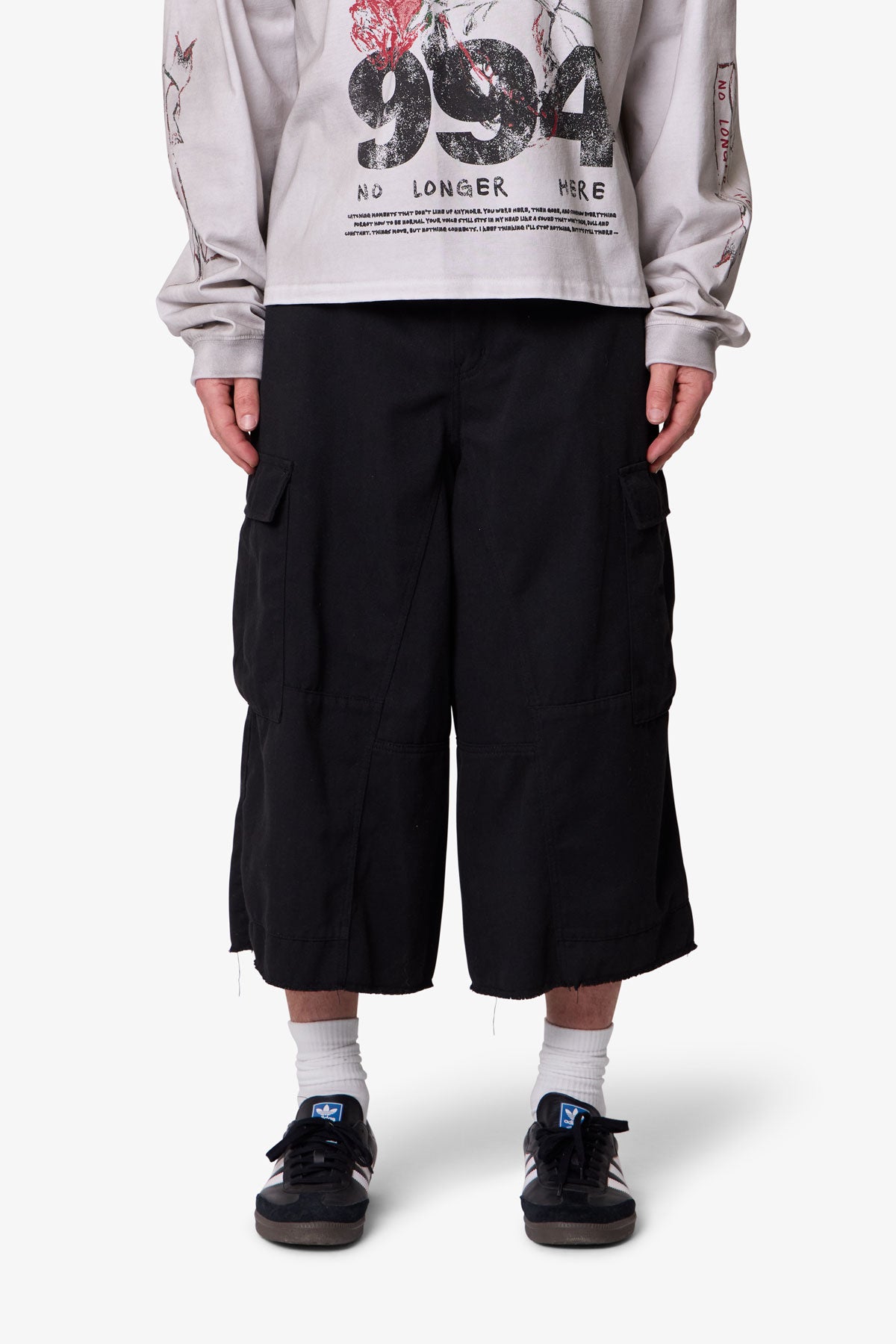 Extra Long Cargo Shorts - Black