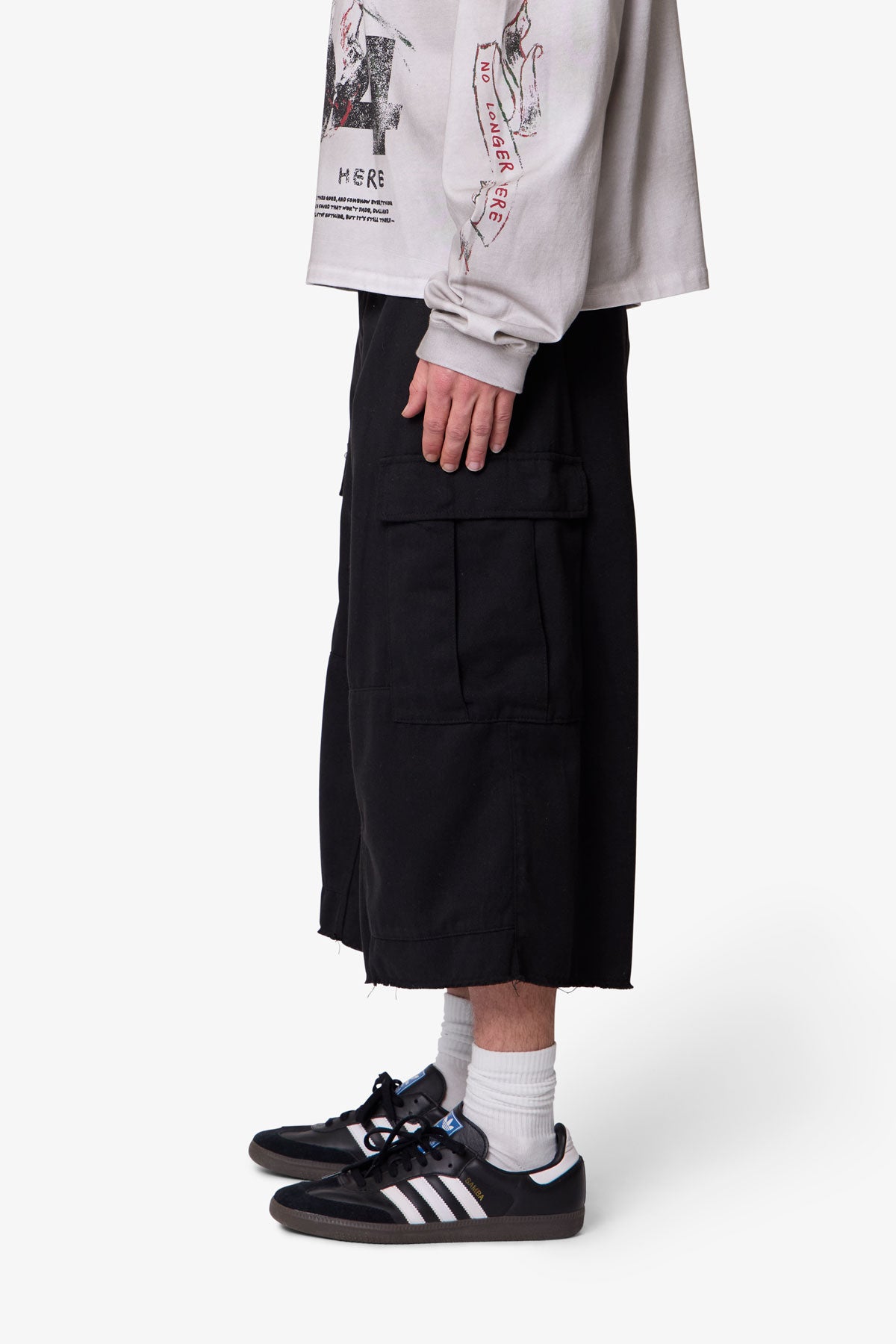 Extra Long Cargo Shorts - Black