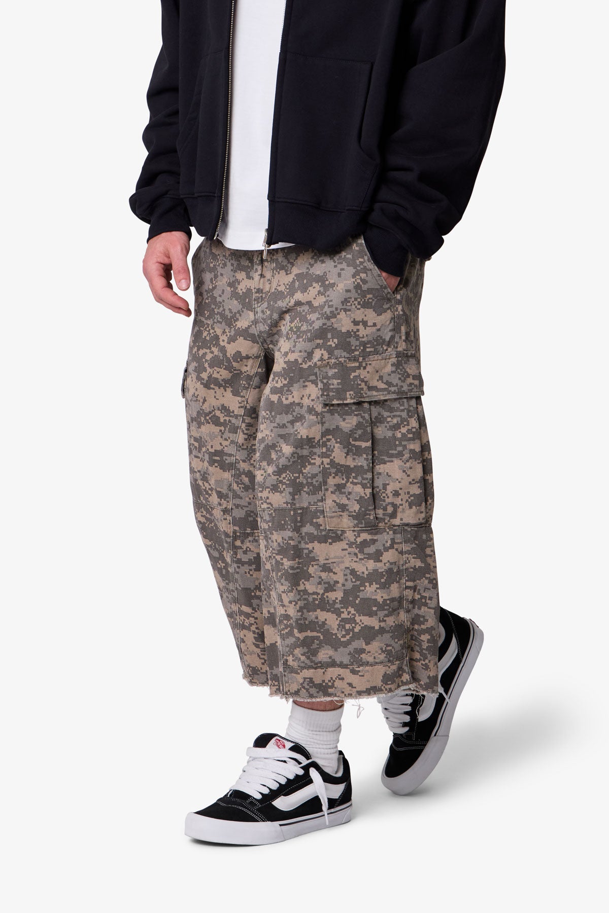 Extra Long Cargo Shorts - Digi Camo