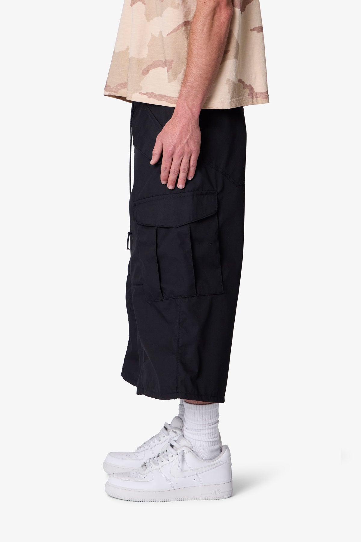 Extra Long Nylon Cargo Shorts - Black