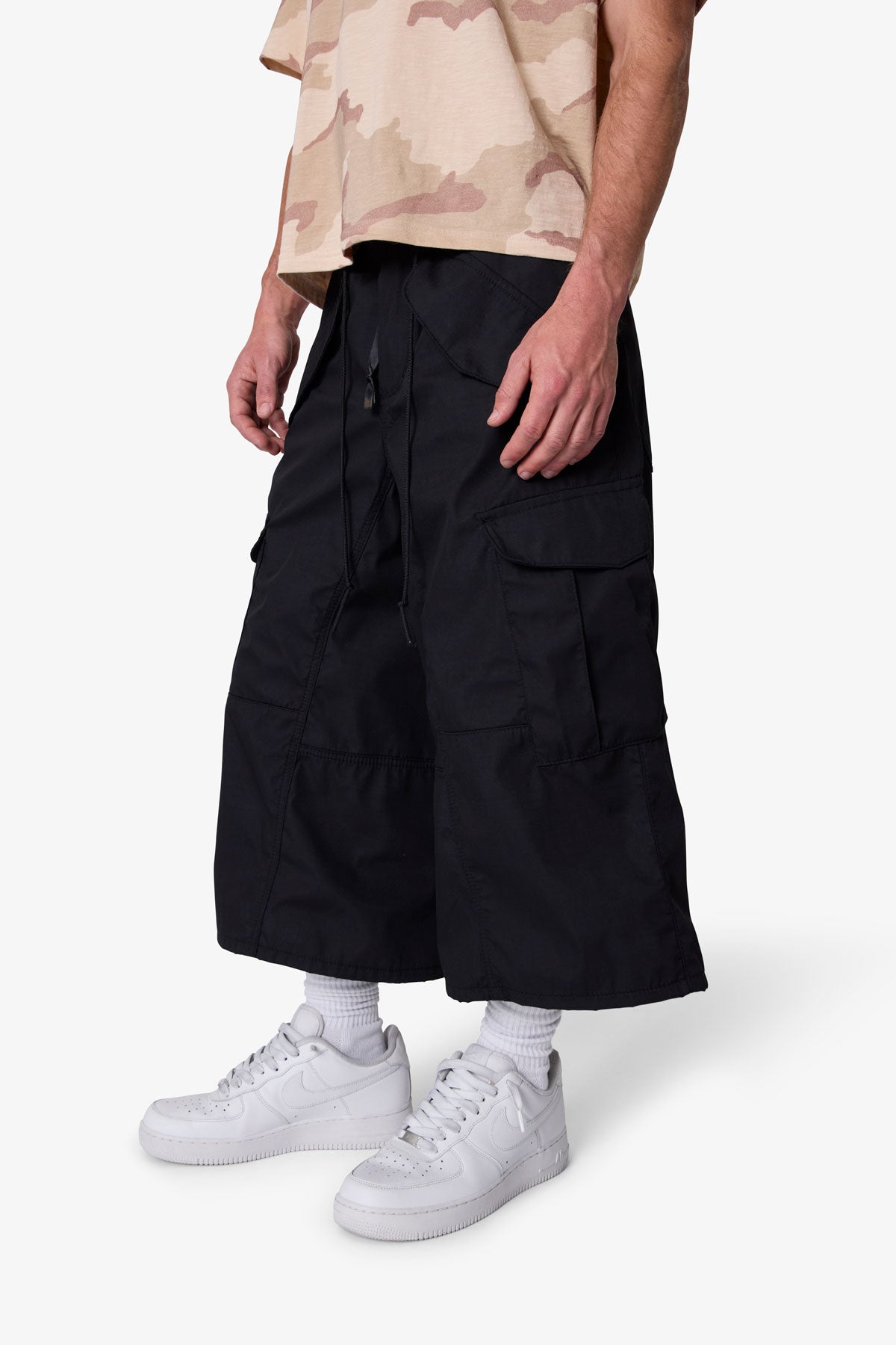 Extra Long Nylon Cargo Shorts - Black
