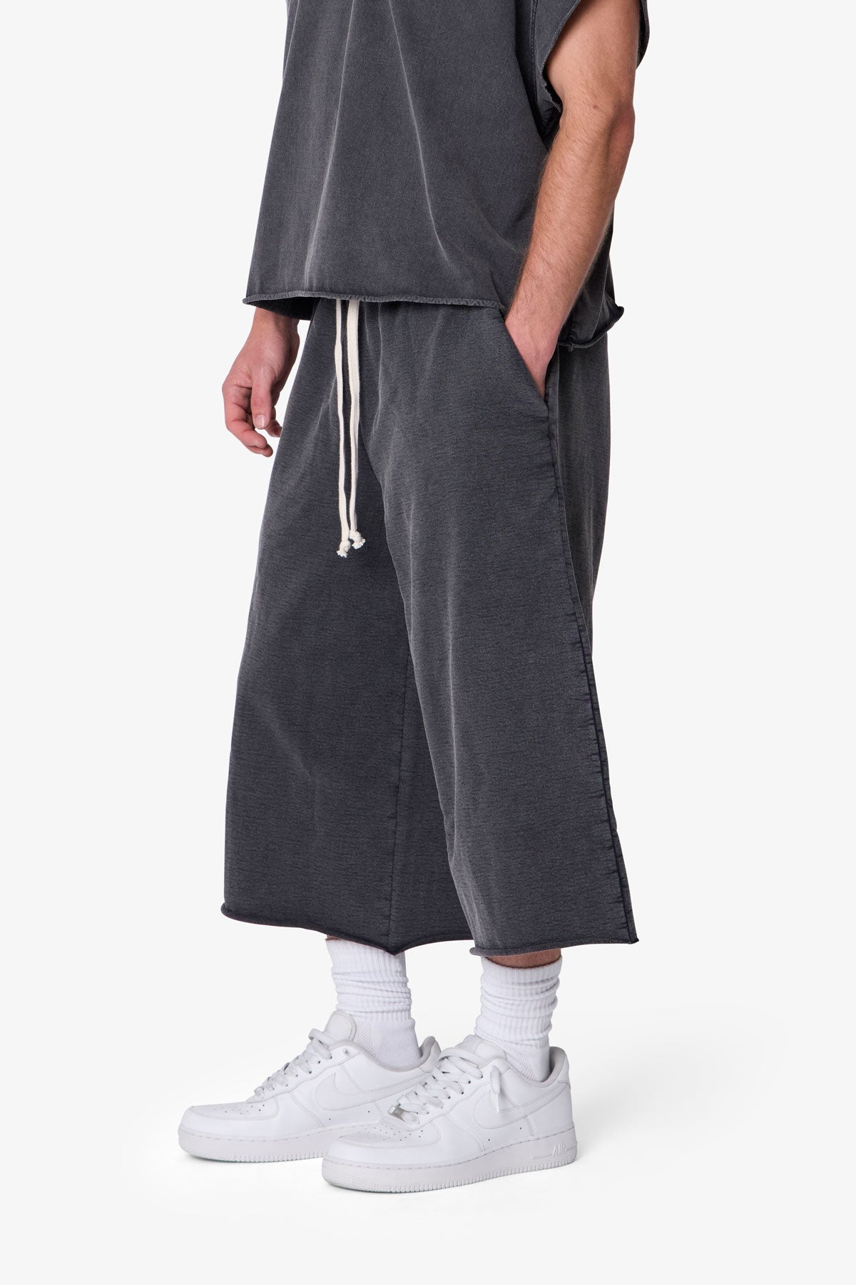 Extra Long Sweatshorts - Washed Black
