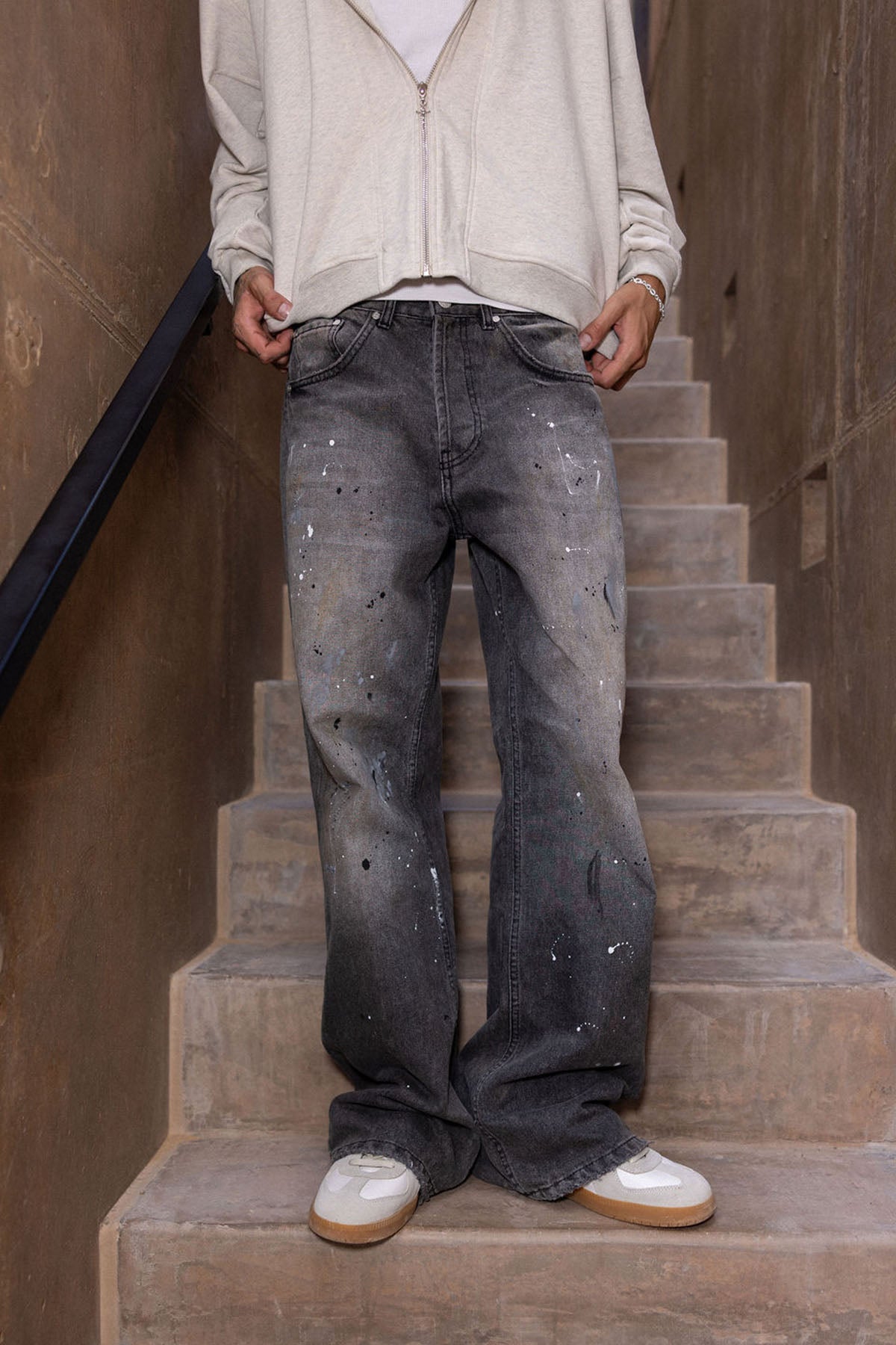 G:04 Painted Denim - Washed Black