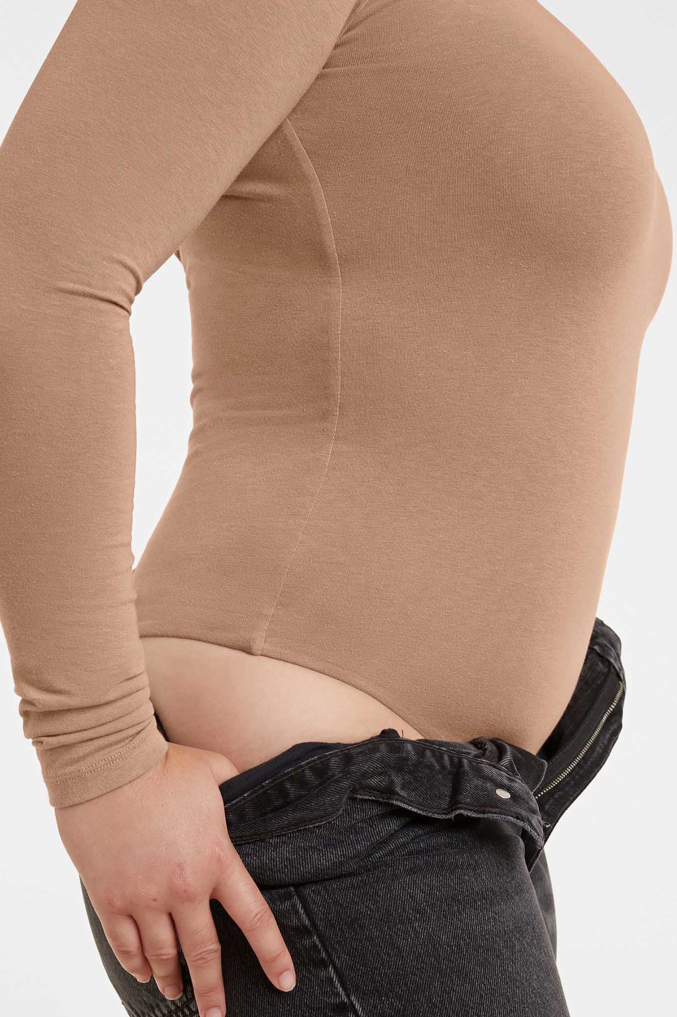 Cotton Stretch Long Sleeve Crewneck Bodysuit | Cinnamon