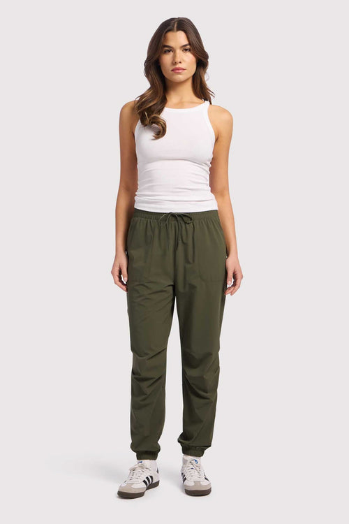 Refine Jogger | Darkest Olive