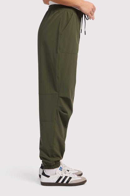 Refine Jogger | Darkest Olive
