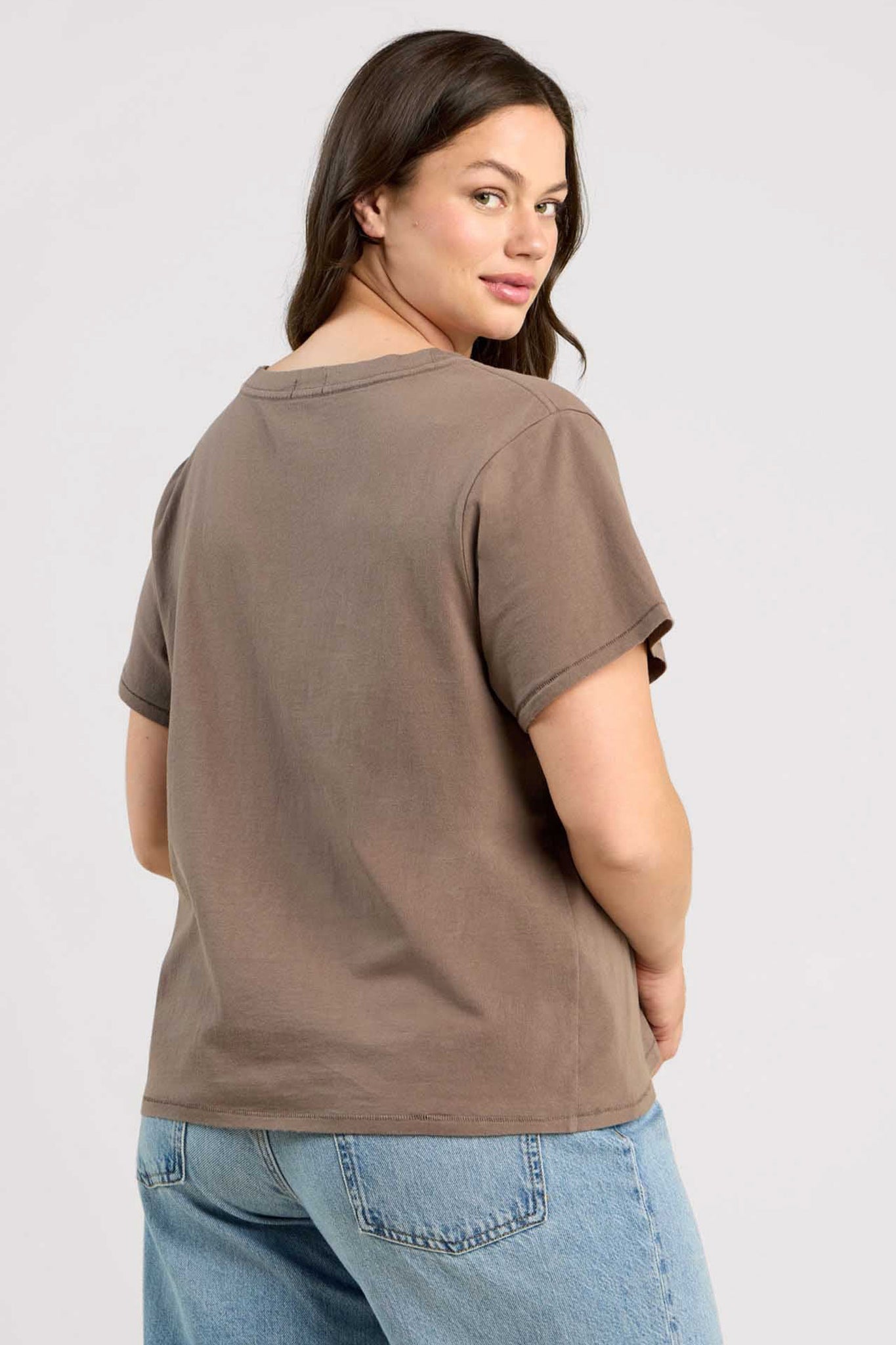 Vintage Cotton V-Neck Everyday T-Shirt | Mocha