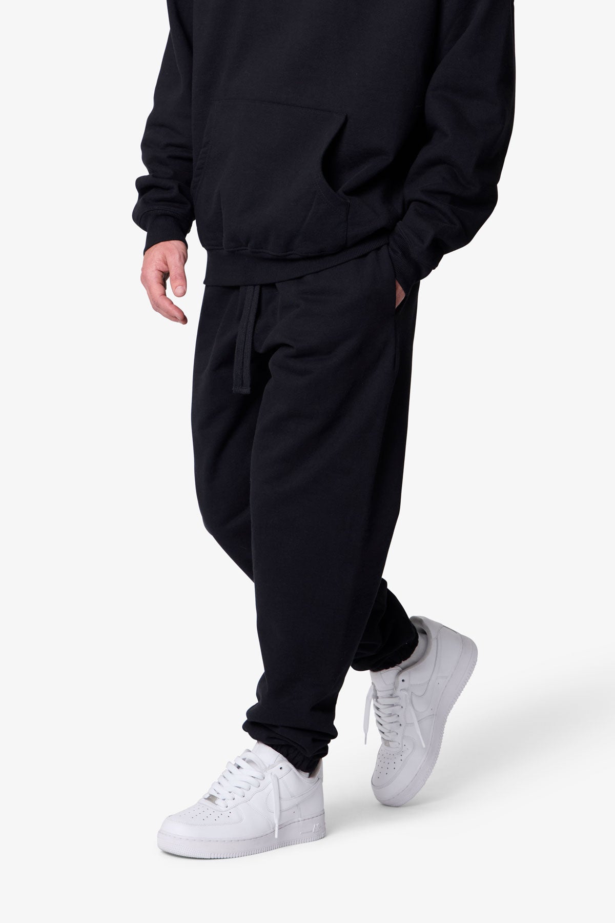 Heavy Basic Sweatpants - Black