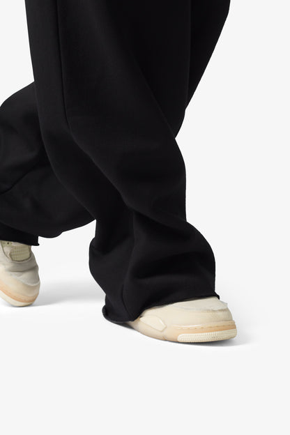 Lightweight Ultra Baggy Sweatpants - Black