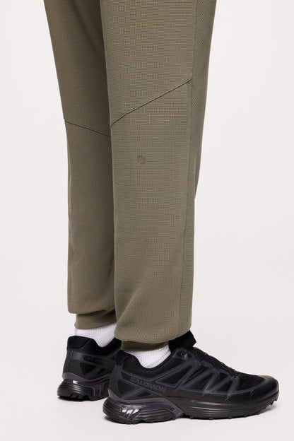 Performance Waffle Jogger | Olive