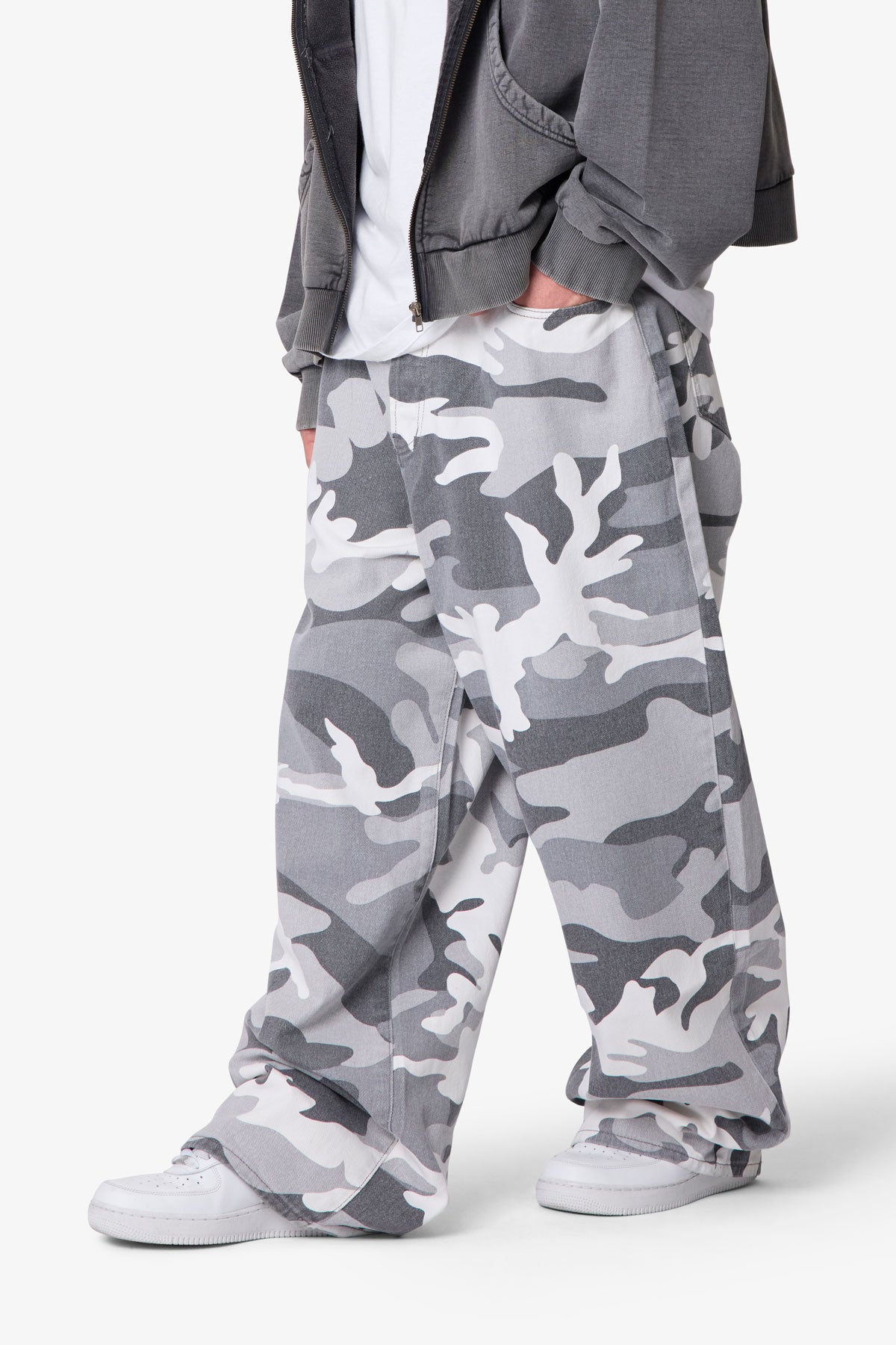 Mega Baggy Pants - Snow Camo