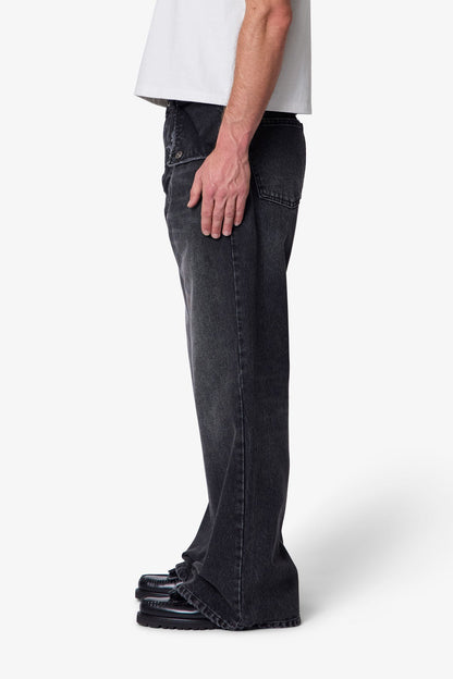 Mule Pocket Kick Flare Denim - Washed Black