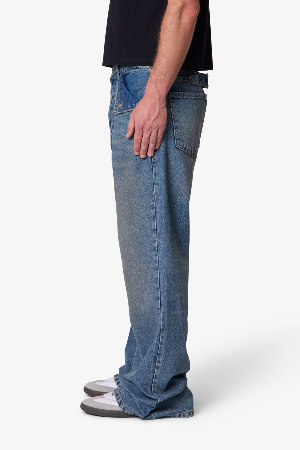 Mule Pocket Kick Flare Denim - Washed Blue