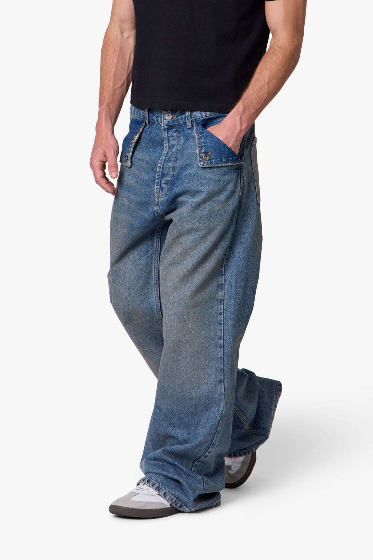 Mule Pocket Kick Flare Denim - Washed Blue