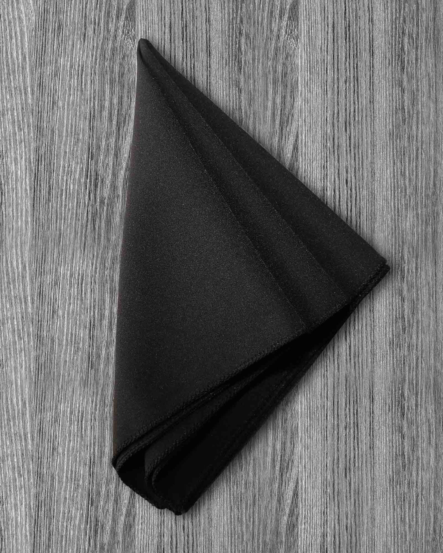 Matching Pocket Squares