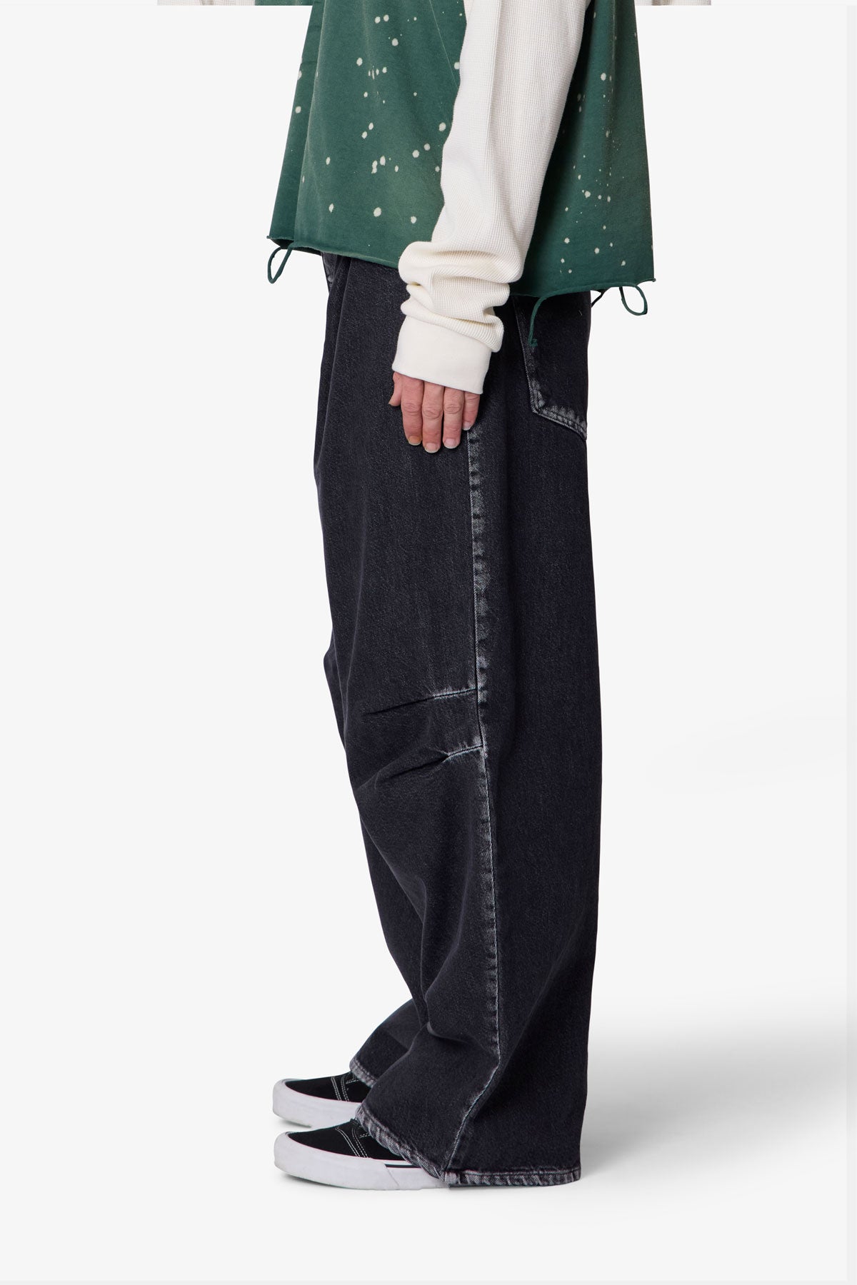 Raw Pleated Denim - Rinsed Black