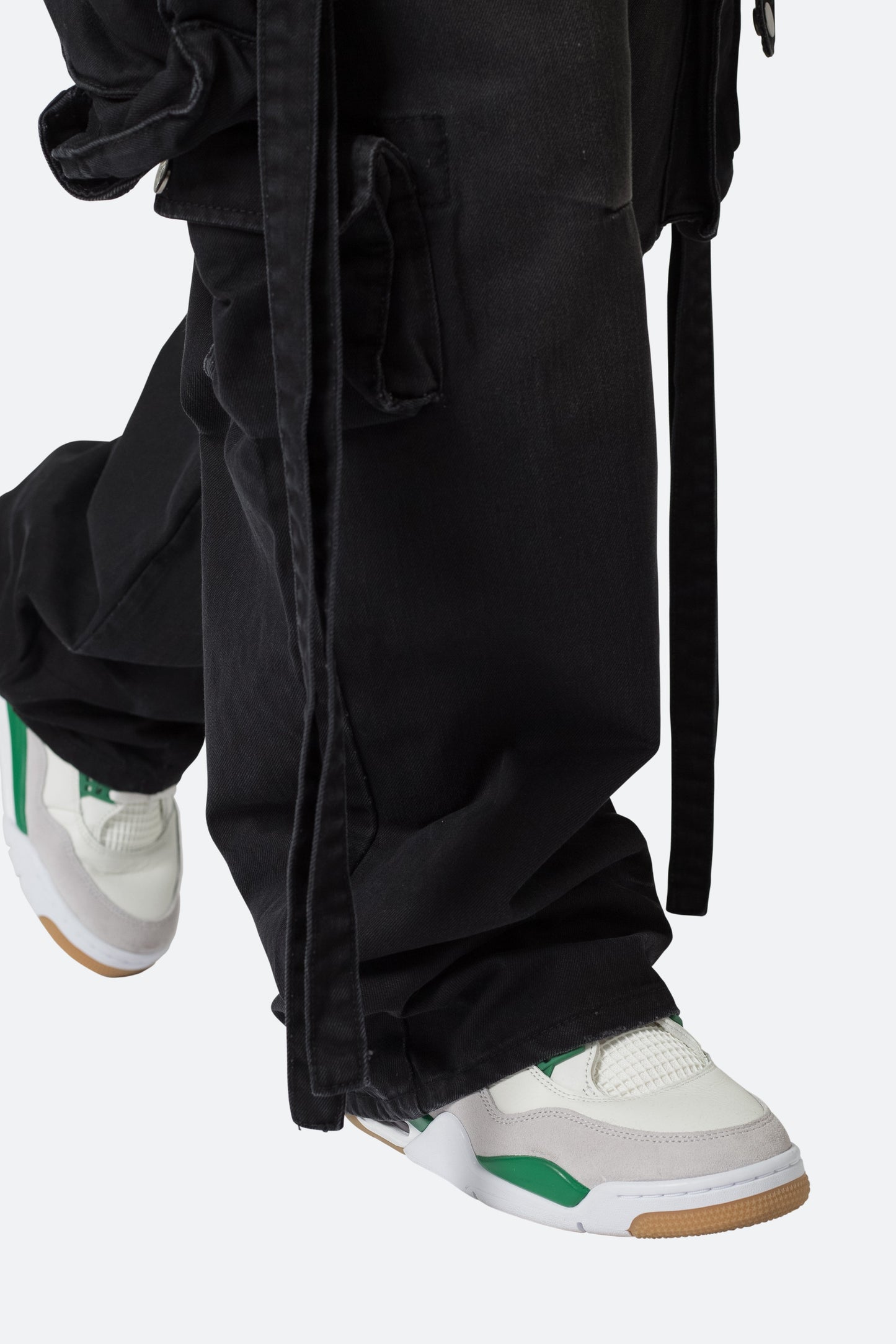 Strapped Multi Cargo Pants - Black