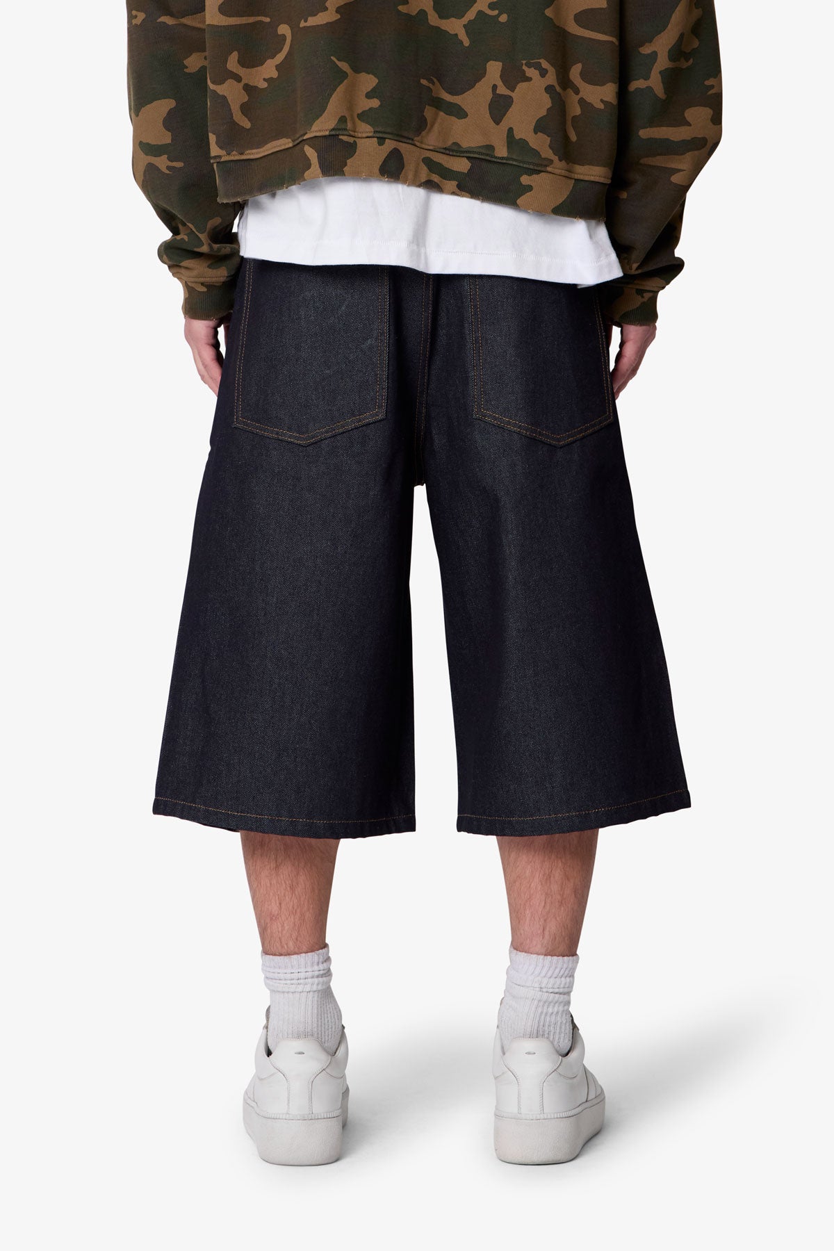 Ultra Baggy Pleated Denim Shorts - Rinsed Indigo