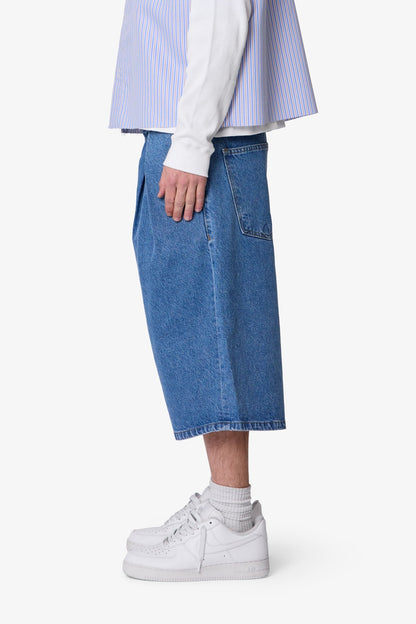 Ultra Baggy Pleated Denim Shorts - Washed Blue