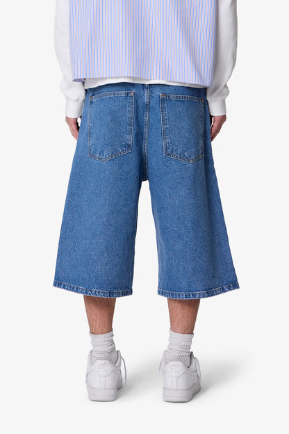 Ultra Baggy Pleated Denim Shorts - Washed Blue