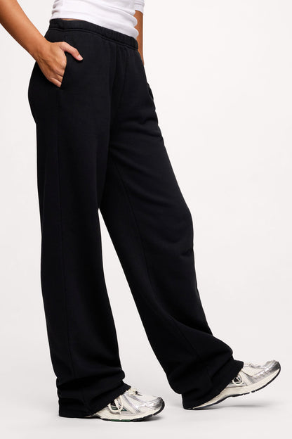 Core Fleece Wide Leg Sweatpant | Black