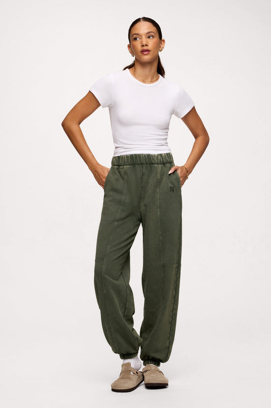 Vintage Washed Seamed Jogger | Darkest Olive