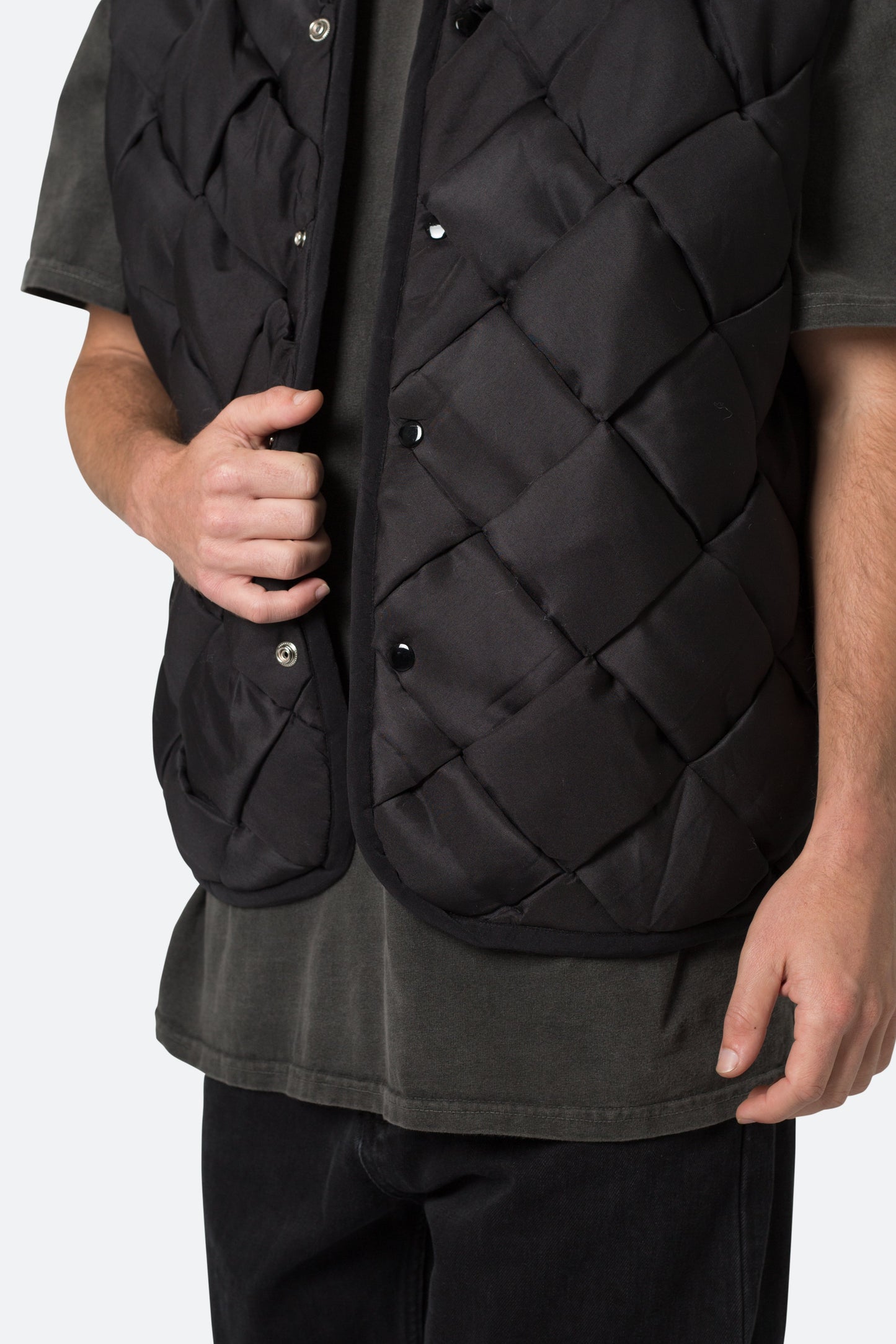 Woven Puffer Vest - Black