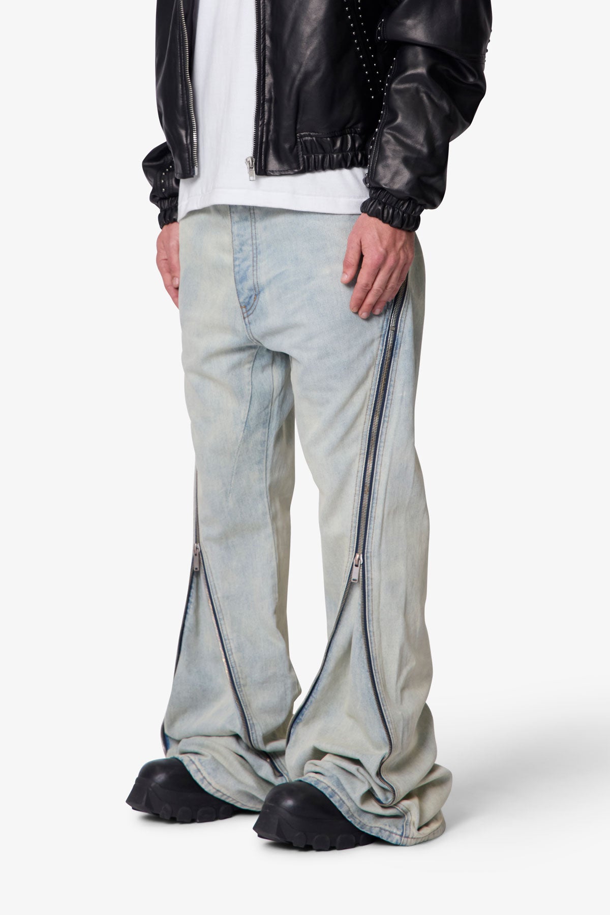 Zipper Extra Flare Denim - Light Vintage