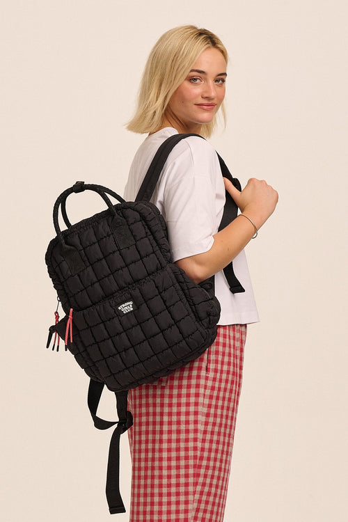 Dumpling Quilted Backpack - Black