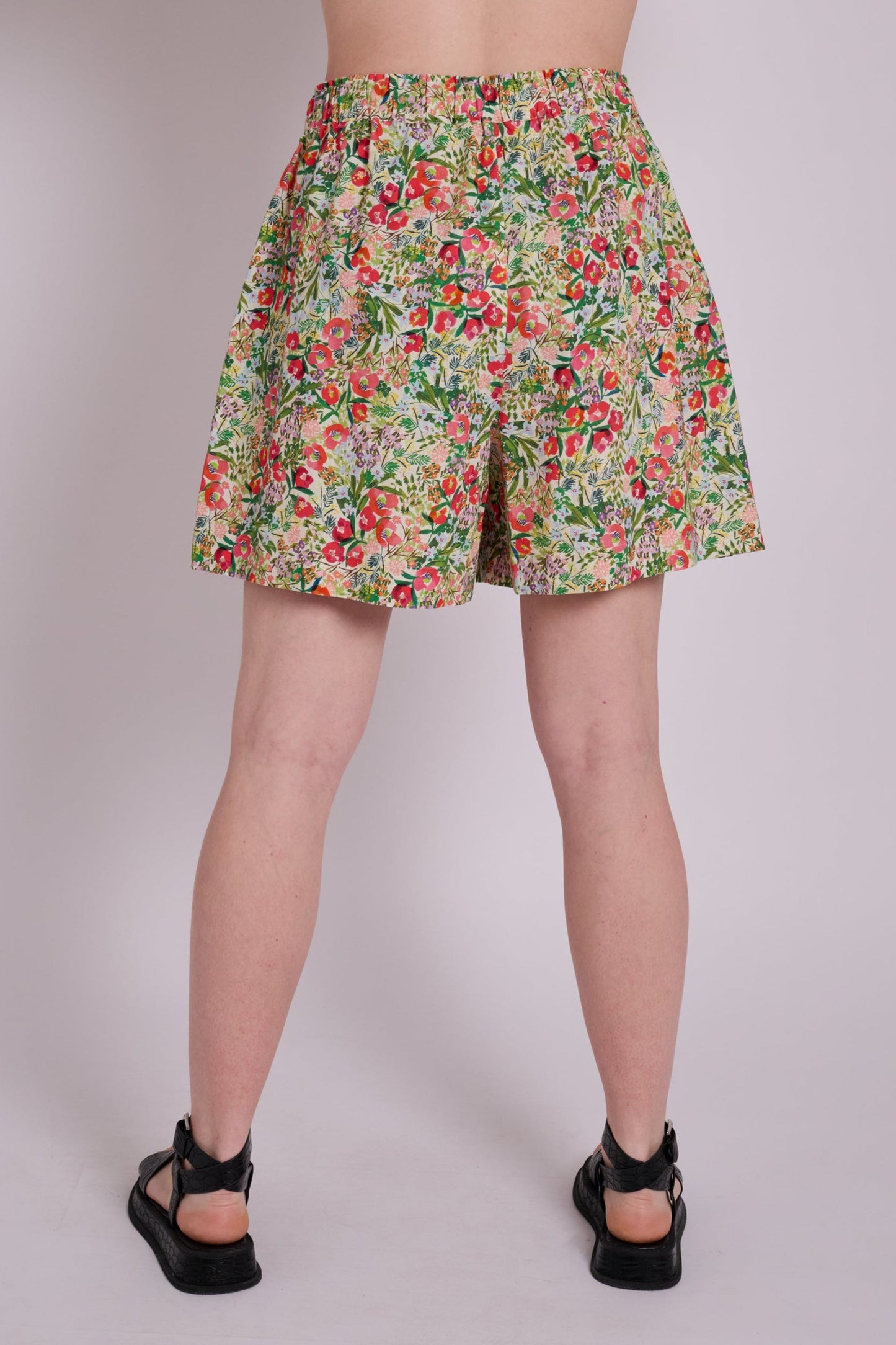 Fauna Shorts - Floral